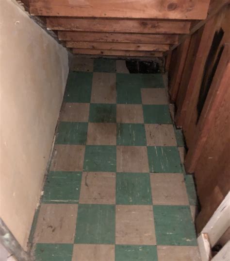  Asbestos floor tiles will not release toxic fibers and pose a health risk unless they are disturbed. . Are all 9x9 tiles asbestos